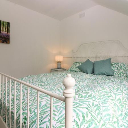 2 Station Road East Apartment Peterculter Bagian luar foto