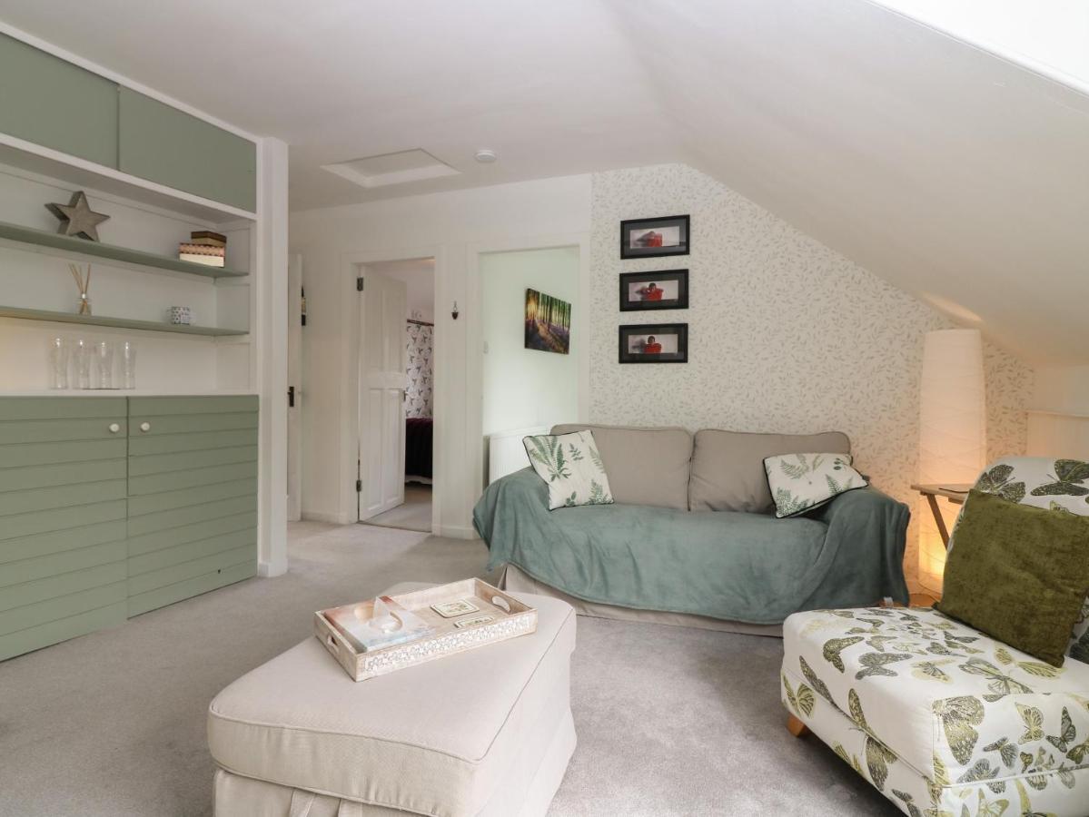 2 Station Road East Apartment Peterculter Bagian luar foto