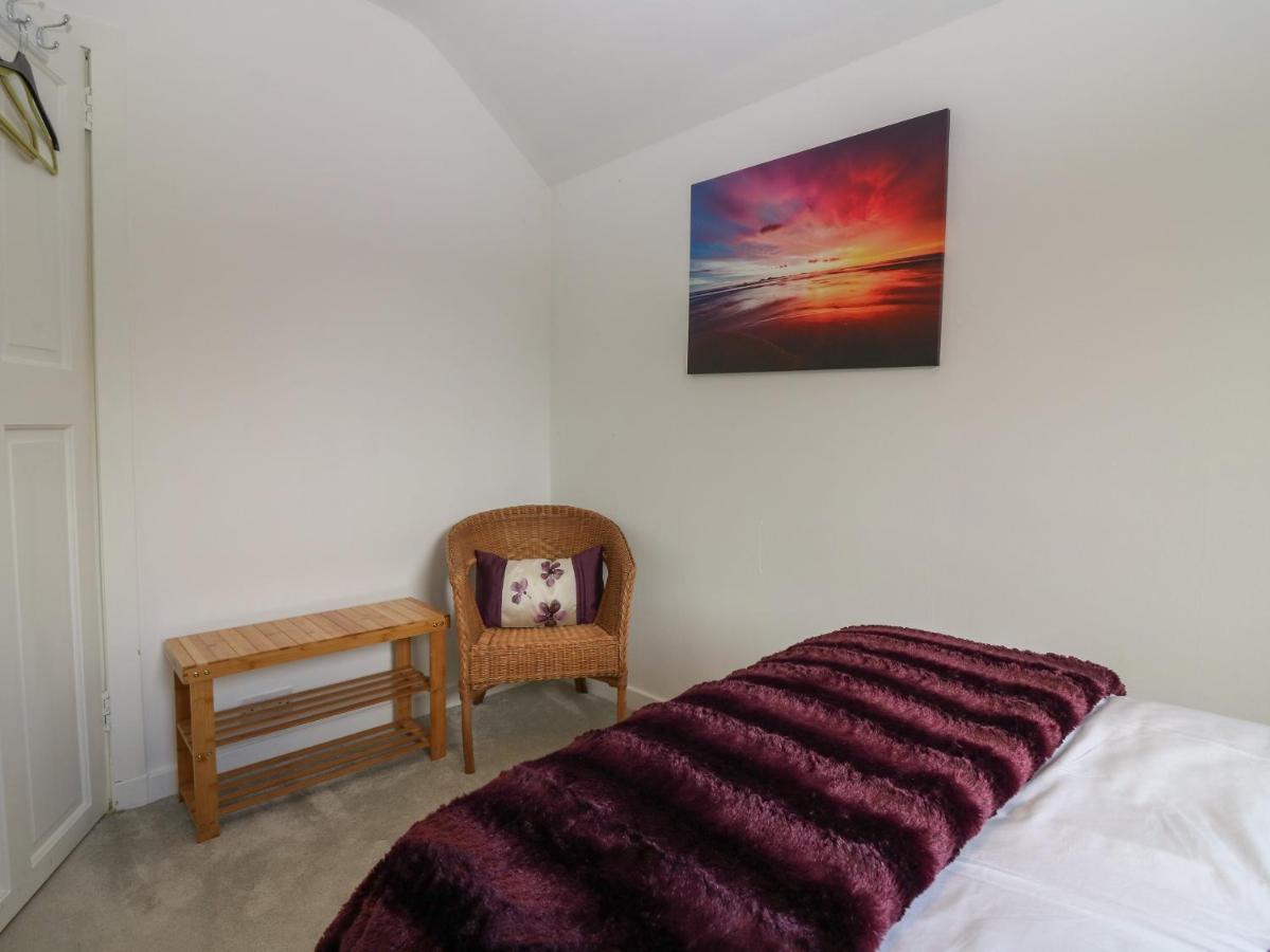 2 Station Road East Apartment Peterculter Bagian luar foto